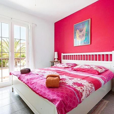 Casa Sarita - Farbenfrohes Ferienhaus Chayofa Екстер'єр фото