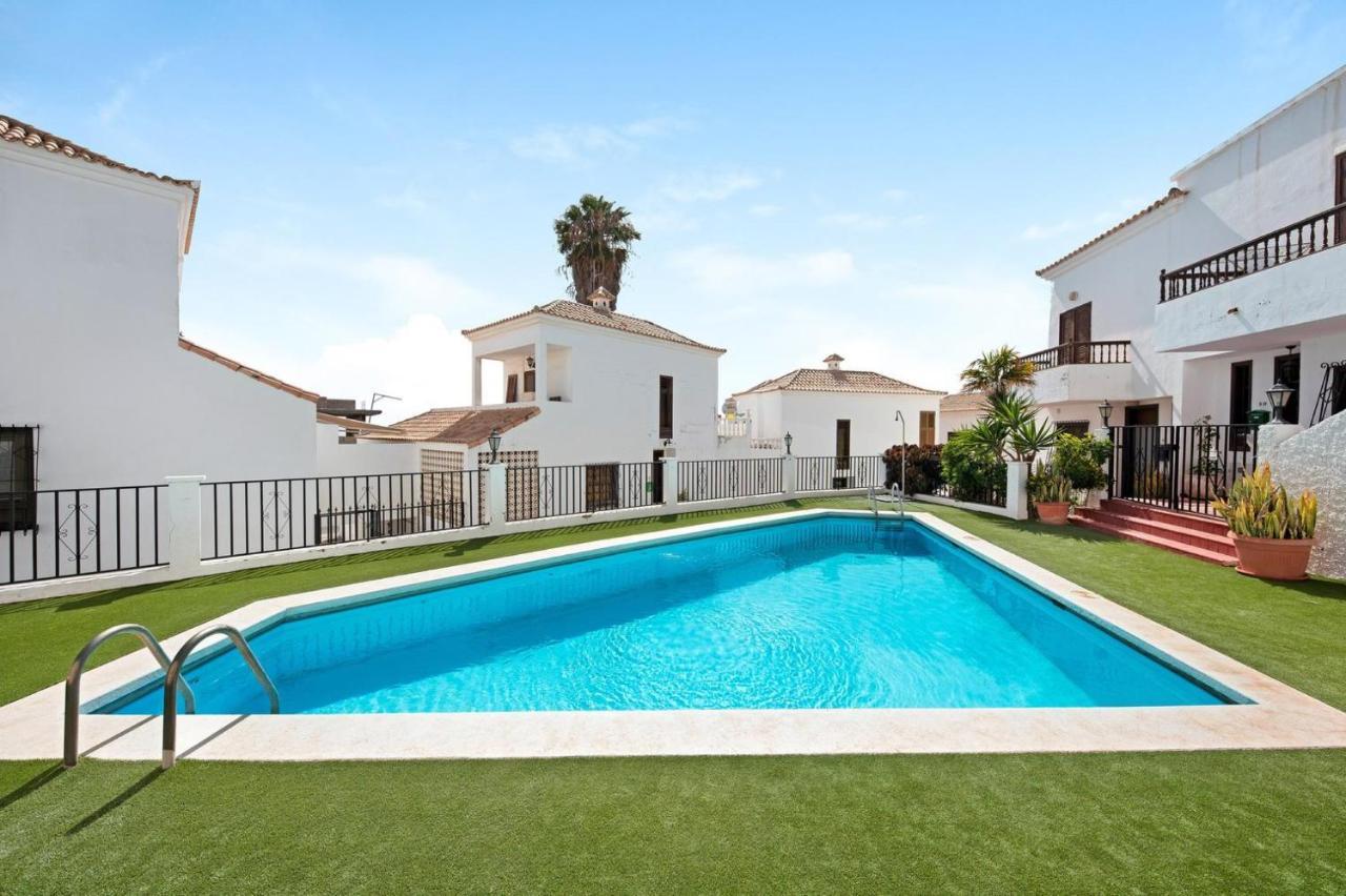 Casa Sarita - Farbenfrohes Ferienhaus Chayofa Екстер'єр фото