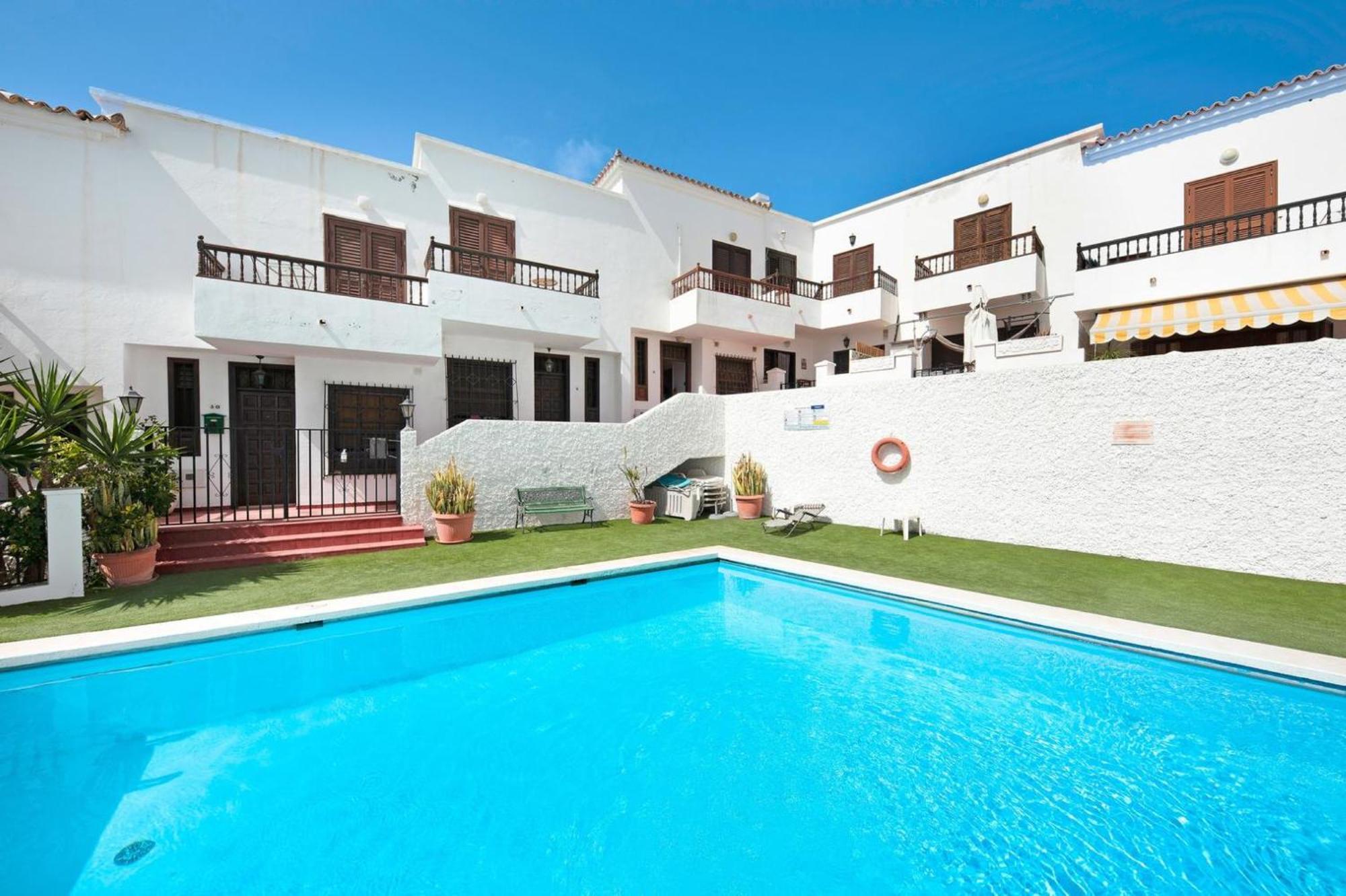 Casa Sarita - Farbenfrohes Ferienhaus Chayofa Екстер'єр фото